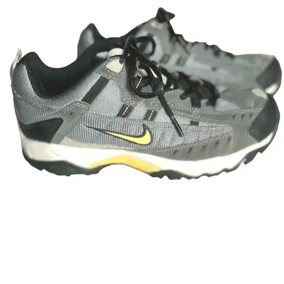 Nike ACG All Trac Trail Hiking Shoe Boot Women’s Size 9 - Picture 1 of 7